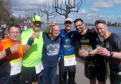 30715500_1829091640468453_8940061318107365376_n_Bonn2018.jpg