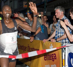 stadtlauf-darmstadt_16_1030_mod.jpg